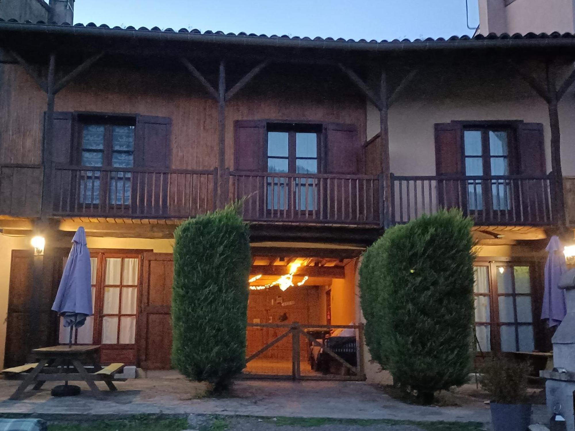 Villa Le Rouge Robin Fougax-et-Barrineuf Exterior foto